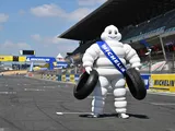 Dorna sceglie Michelin per la Superbike: fine di un'era per Pirelli
