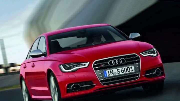 Audi S6: lo 0-96 km/h viene portato a termine in 3.7 secondi!