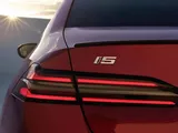 Bmw i5, aggiornamenti tecnologici senza aumento di prezzo: novità