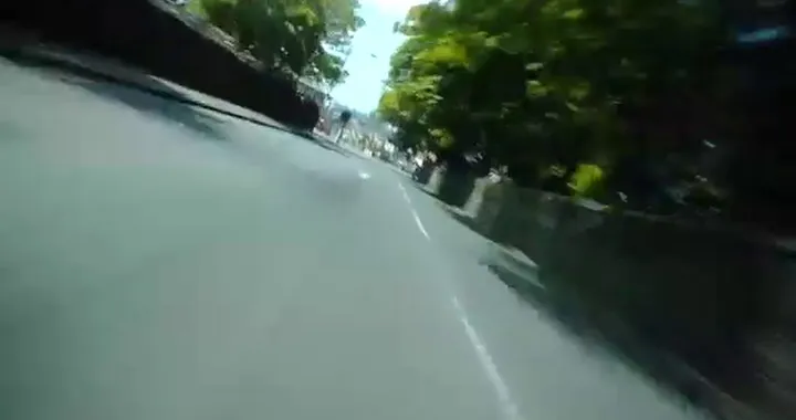 Guy Martin vs Michael Dunlop sull\'Isola di Man