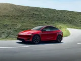 Tesla Model Y Performance, più potenza e tecnologia: i prezzi