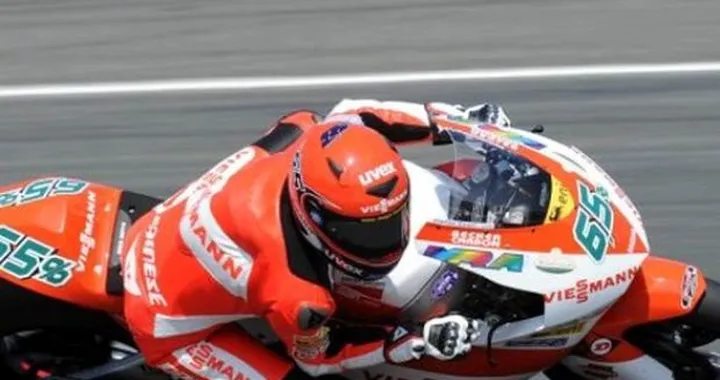 Moto2: vince Bradl davanti al nostro Baldolini e al sammarinese De Angelis