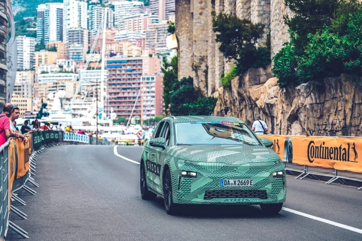 Una Skoda speciale per l'ultimo atto del Tour de France