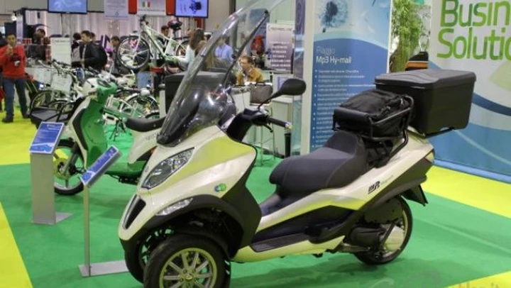 Live @ Eicma 2010: rotta verso il Green Planet