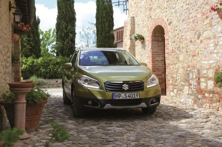 Suzuki SX4 S-Cross: la tecnologia TECT ed i dispositivi di sicurezza