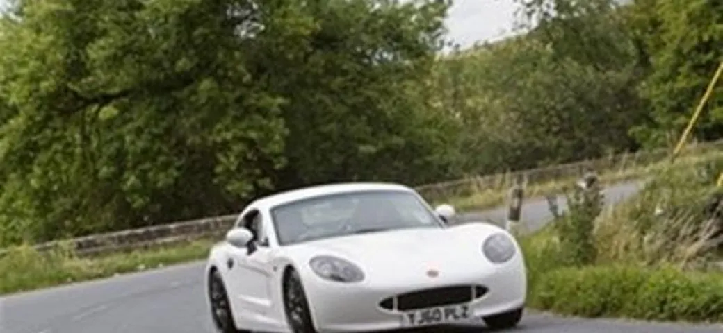 Video Ginetta G40R