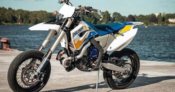 Husaberg FS 570 Turbo: la supermoto svedese che sfida i giganti