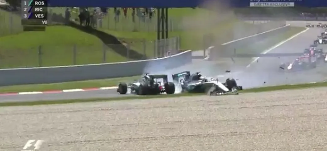 F1 GP Spagna 2016, Verstappen vince ed entra nella storia, Ferrari sul podio, Mercedes fuori al primo giro