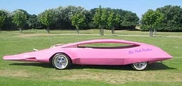 All'asta la macchina della pantera rosa