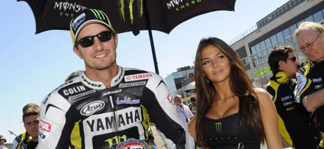 MotoGP: Colin Edwards confermato in Yamaha Tech3 anche per il 2011