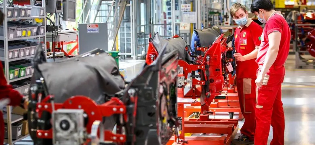 Ferrari: premio di produzione da 7.500 euro per i dipendenti