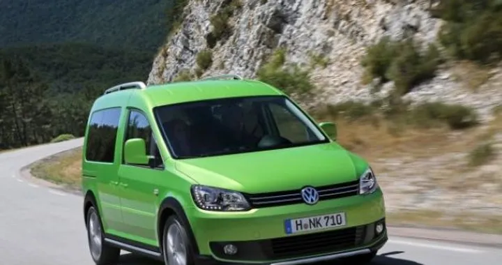 Volkswagen Cross Caddy: prime immagini
