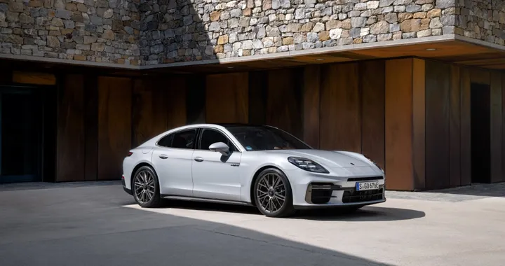 Porsche Panamera: le nuove versioni Turbo S E-Hybrid e GTS per performance straordinarie