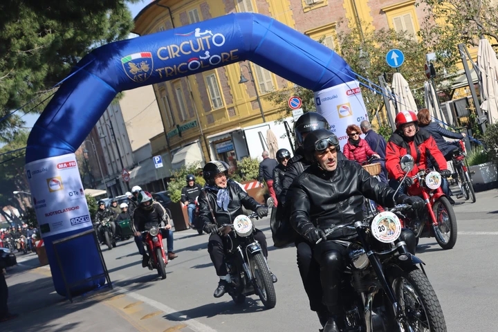 Moto Guzzi Sport 14 del 1929 conquista il premio Expert Choice