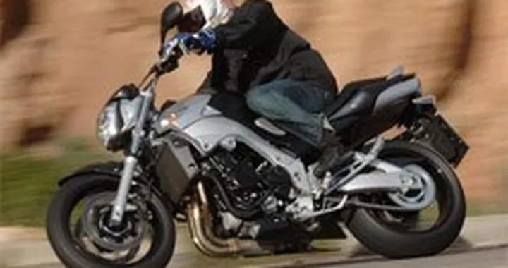 Mercato: stabili le moto, in calo gli scooter