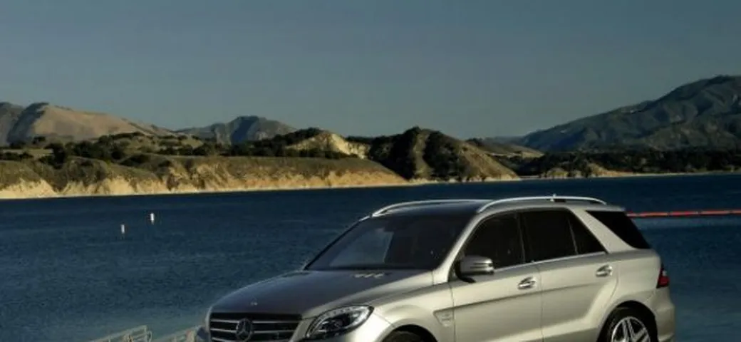 Mercedes ML 63 AMG: nuove foto ufficiali