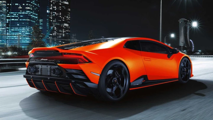 Lamborghini: rifiutata offerta d'acquisto da 7,5 miliardi di euro