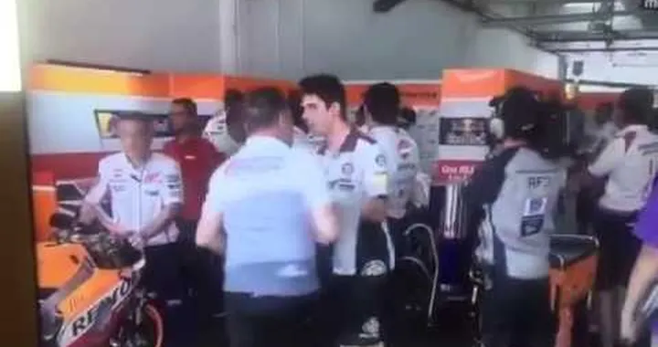 Valentino Rossi's crew (helmet man) looses control in Sepang