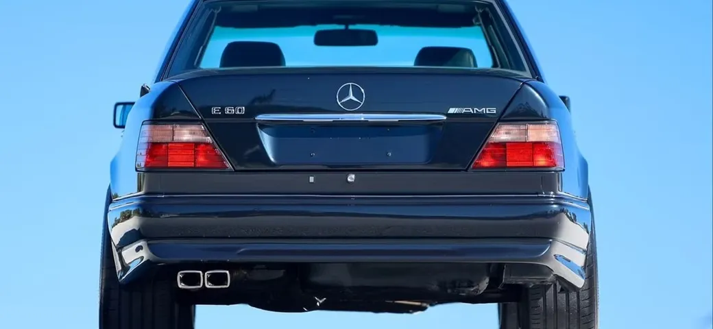 Questa Mercedes era l'emblema delle berline 