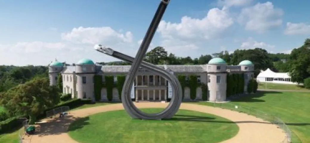 Audi: un monumento di 35 metri per festeggiare il Festival of Speed di Goodwood