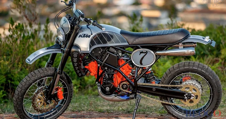 KTM 950 "FMC Bullet" by FabMan Creations