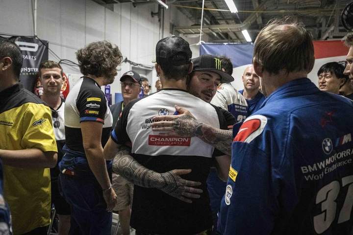 ingrandisci immagine