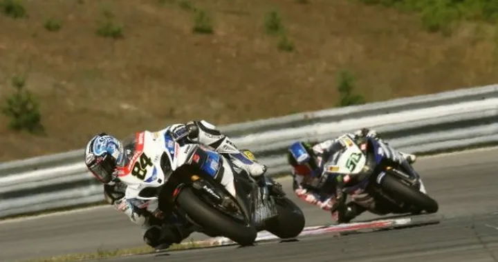 Superbike: Michel a caccia dell'agognato podio di Silverstone