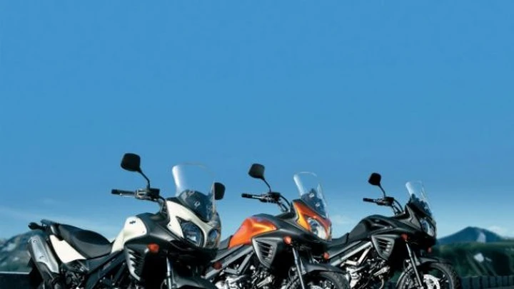 Listino prezzi Suzuki 2011: V-Strom 650 ABS a 8.190 euro fino al 31 ottobre