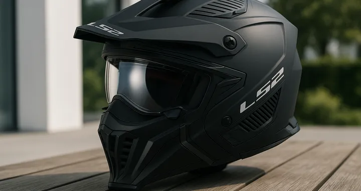 Casco LS2 modulare in sconto: qualità top per le vacanze in moto