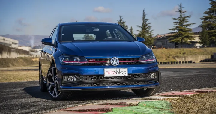 Volkswagen Polo GTI: prova su strada e in pista - Video