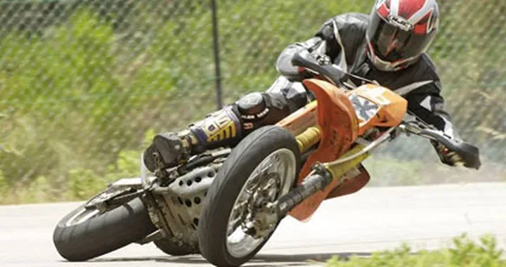 Derapare con una KTM 620 SC