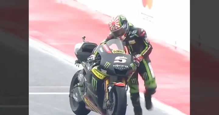 MotoGP, Misano 2017: Zarco rimane senza benzina e spinge la sua Yamaha fino al traguardo