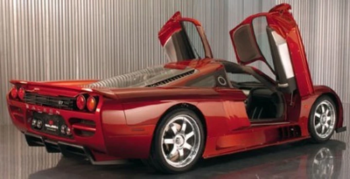 1.000 cavalli anche per la Saleen S7