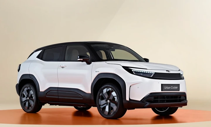 Toyota Urban Cruiser: il nuovo SUV elettrico che sfida le compatte europee