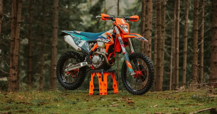 KTM 350 EXC-F WESS 2021: sulla Special Edition debutta la forcella ad aria WP XACT