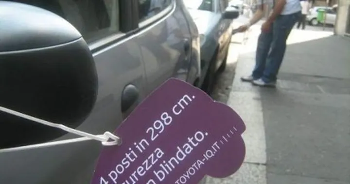Guerrilla marketing per la Toyota iQ