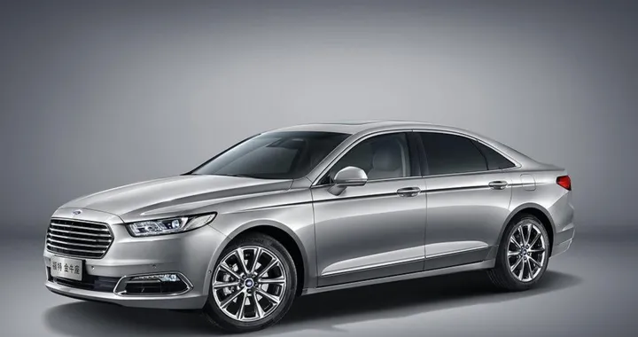 Ford Taurus 2016