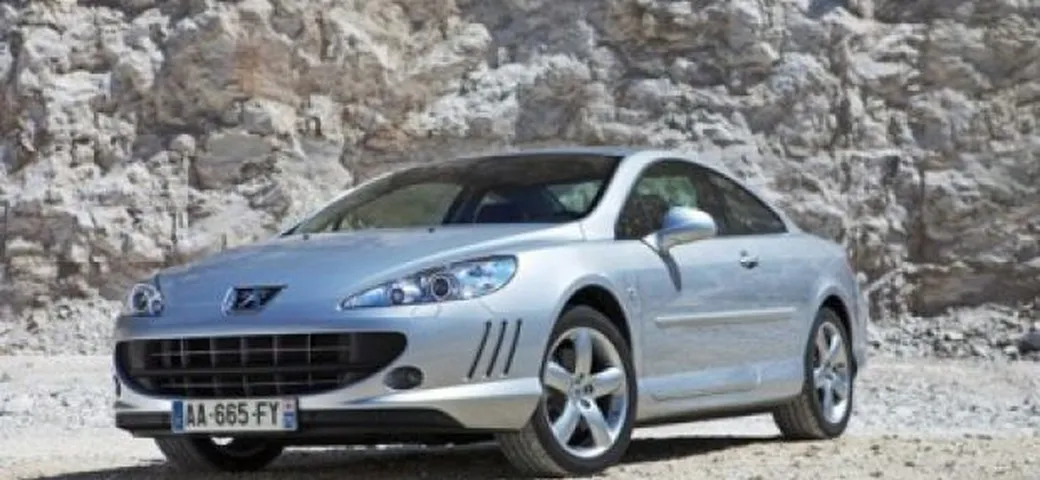 Nuovi motori HDi per la Peugeot 407 Coupé