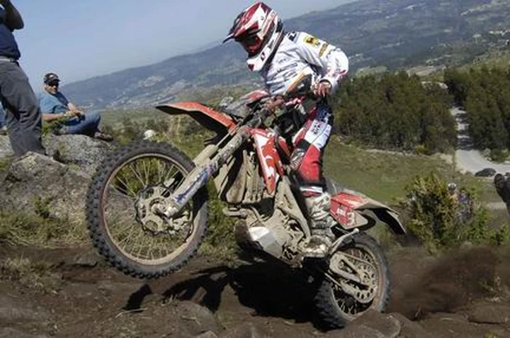 Mondiale Enduro in Portogallo: bene Aprilia e Husqvarna