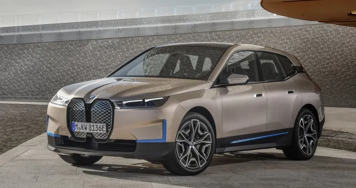 Bmw iNext: caratteristiche, dotazioni e tecnologie del SUV elettrico