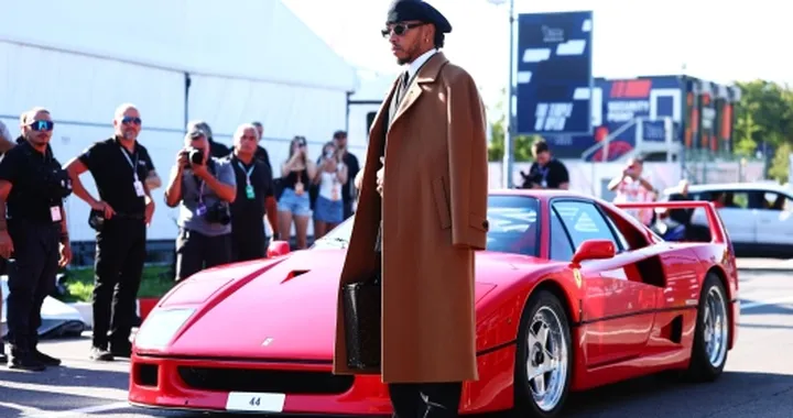Hamilton riporta in vita una Ferrari F40 ferma da 35 anni: aveva percorso solo 69 km