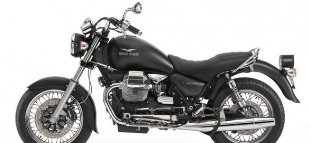 Moto Guzzi V7 Cafè Classic e Aquila Nera al Motodays