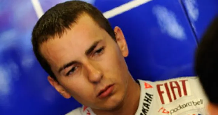Lorenzo: "La moto di Valentino ha un particolare differente dalla mia"