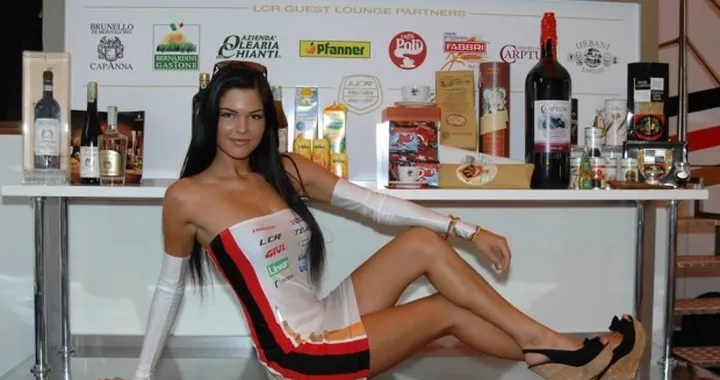 MotoGP: le Paddock Girls 2014 del team LCR Honda [FOTO]