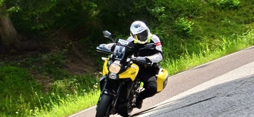 Kawasaki Versys 650 ABS: il nostro test alla 20.000 Pieghe 2014