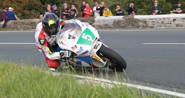 Bruce Anstey guiderà una Honda RS 250 all'Ulster GP