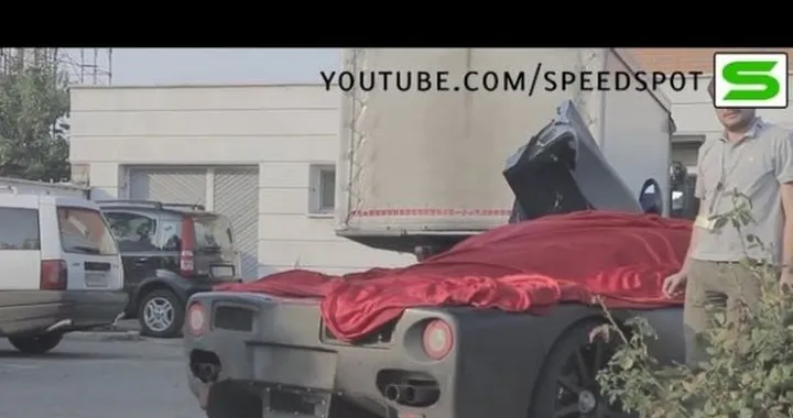 Nuova Ferrari Enzo F70 in video