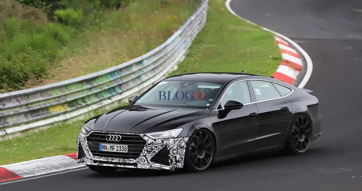Audi RS7: foto spia della Sportback