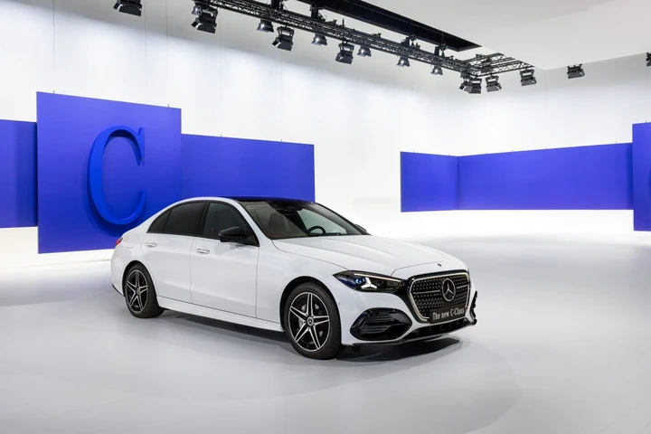 Nuova Mercedes-Benz Classe C, cambia tanto: prezzi da 48.844 euro (in Germania)