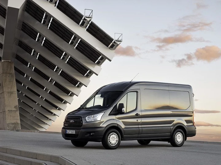 I cinquant'anni del Ford Transit